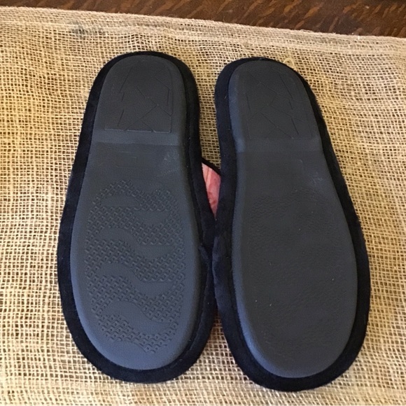 Elvis Presley Pink Cadillac soft slippers. - Picture 7 of 7